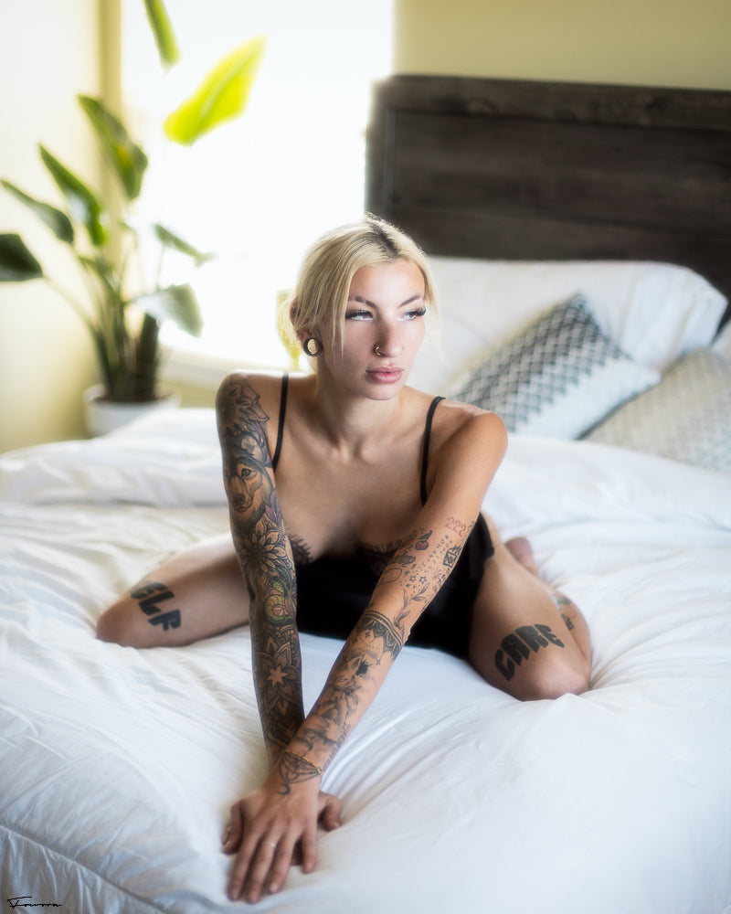The Fẹ̀yìntọlá Sexy Pajamas Lace Nightdress