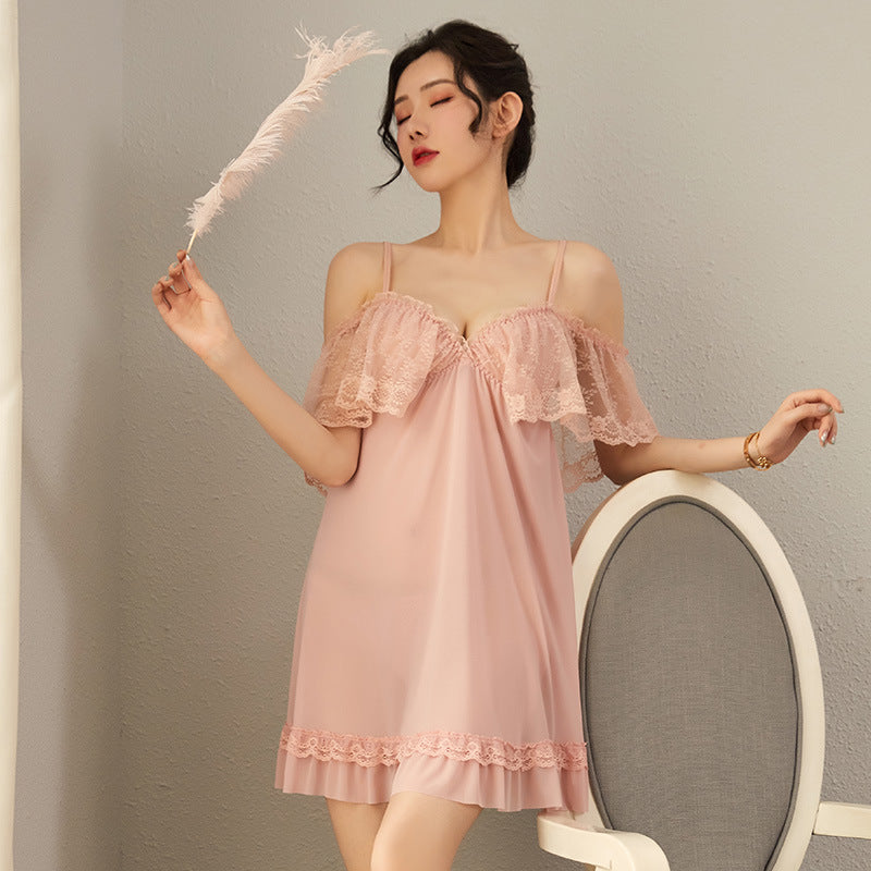 The Dúrósinmí Lacey Lingerie Nightdress