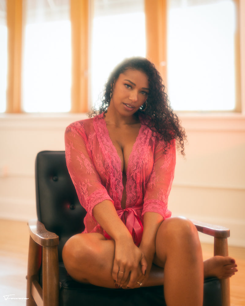 The Ọmọ́làbákẹ̀ Bathrobe Set