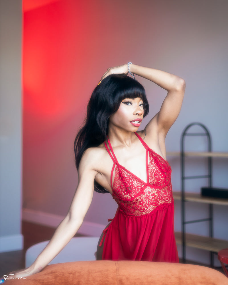 The Dúrósinmí Lingerie Nightdress