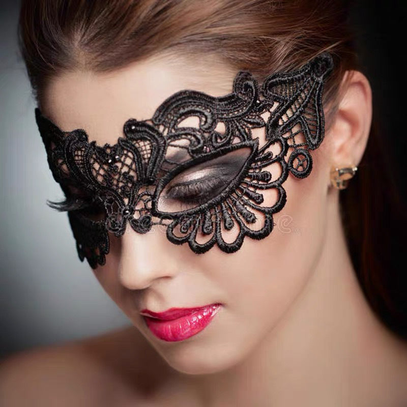 The Ànúdára Princess Masquerade Lace Mask